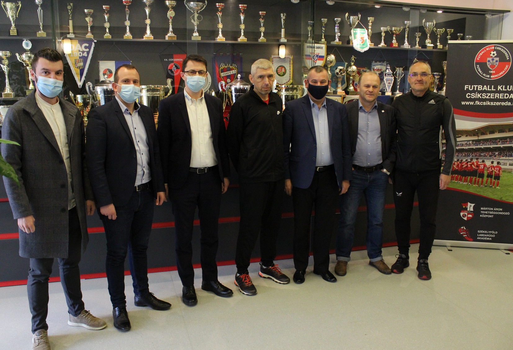 Székelyudvarhelyiek munkalátogatása az akadémián