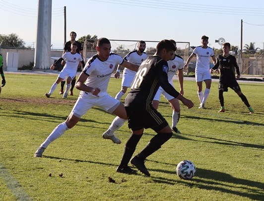 Döntetlen a Cukarickivel