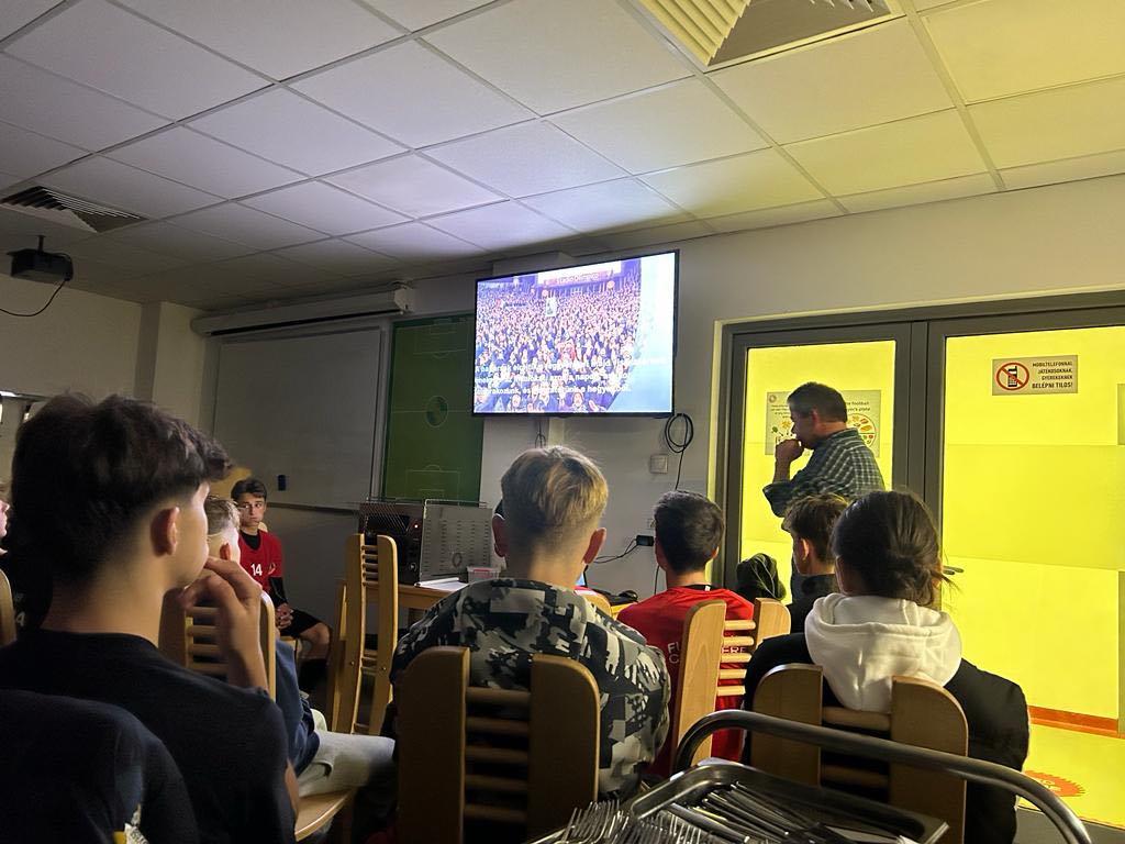 Események | Előre budai srácok – Az 1956-os magyar forradalomra emlékeztek akadémistáink