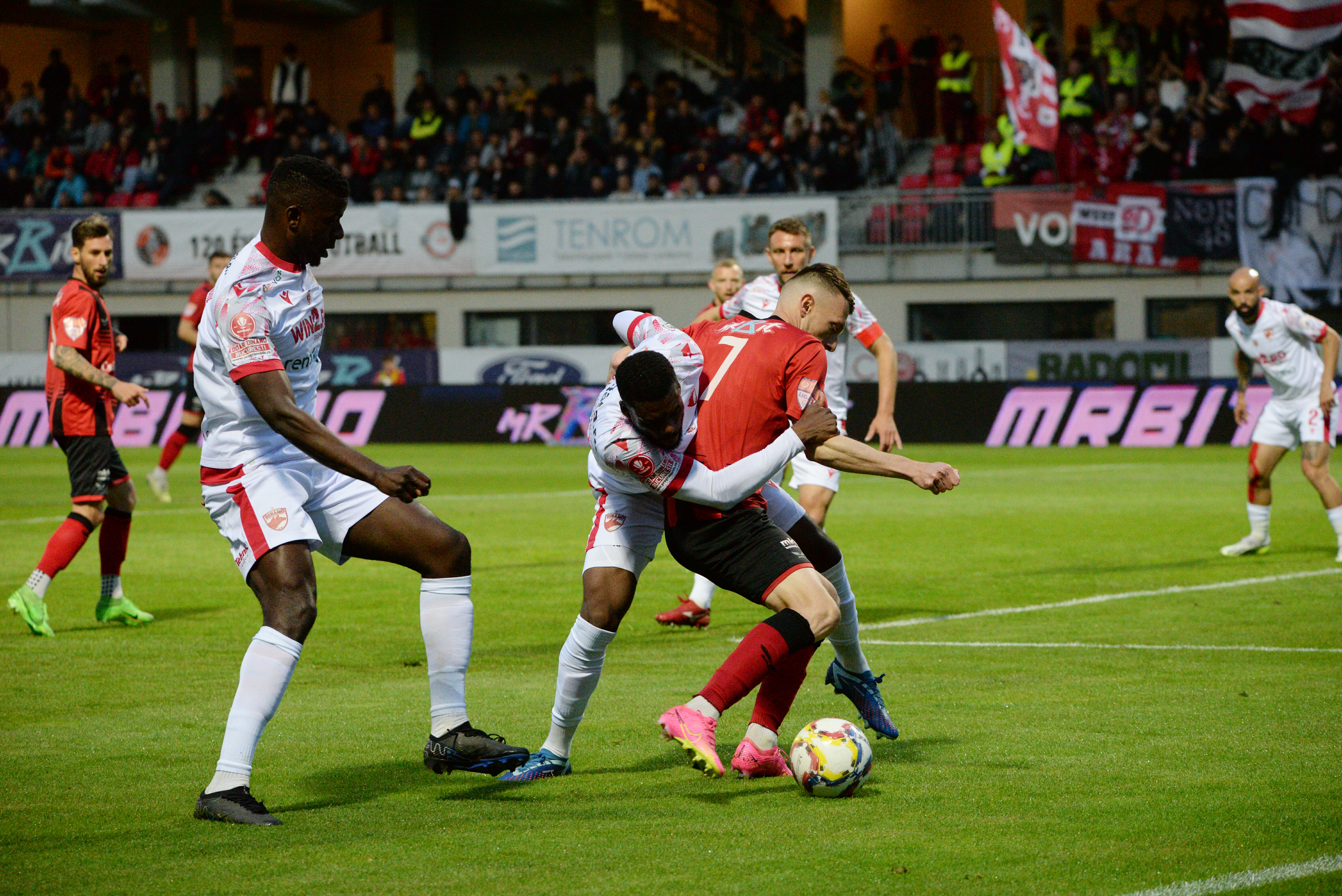 Osztályozó a Szuperligáért | Nem született gól a visszavágón, a Dinamo maradt az első osztályban