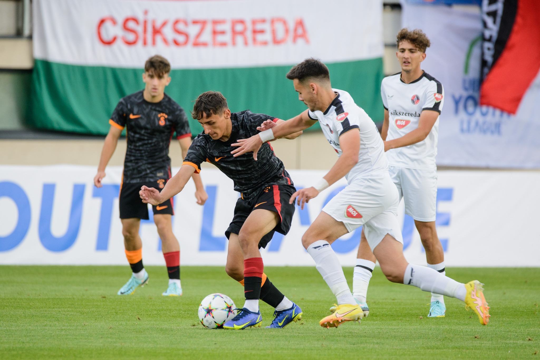 UYL | Kedden kezdődnek a visszavágók