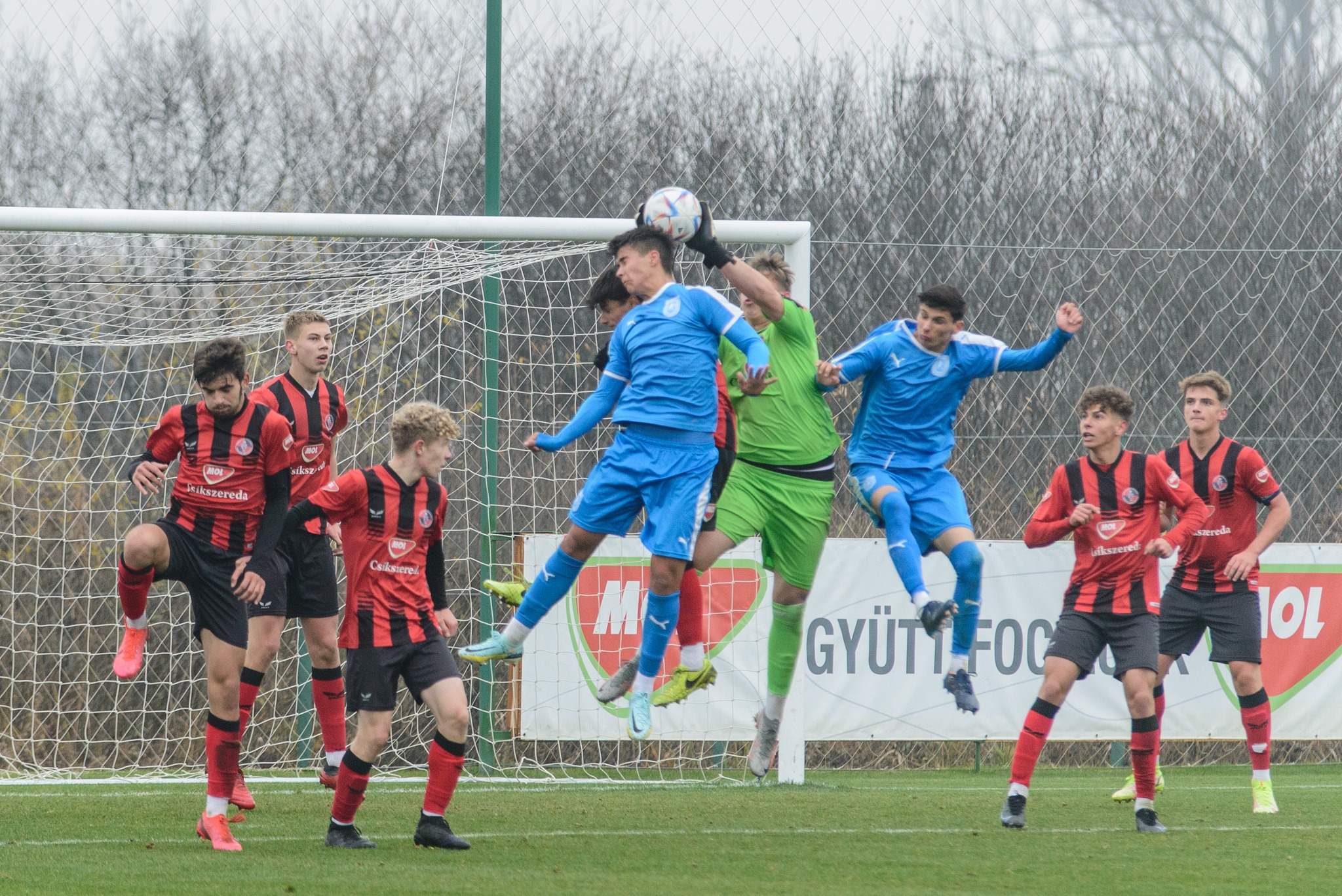 Elitliga, Ifjúsági Liga | Pályán a fiatalok