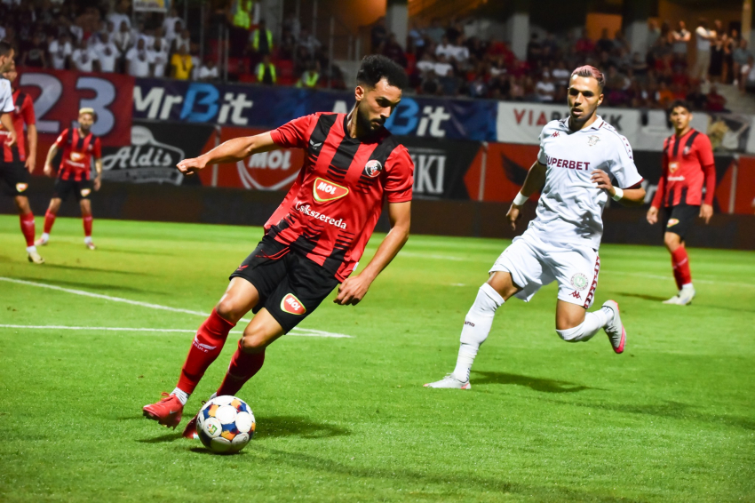 Szuperliga | Elvitte a három pontot Csíkszeredából a Rapid