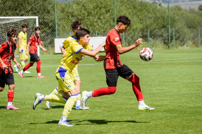 Elitliga U17 | Fölényes játék, könnyű siker a Petrolul ellen 