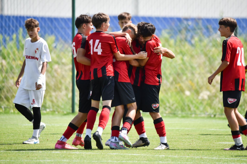 Elitliga U15 | Hazai győzelem drámai végjátékkal