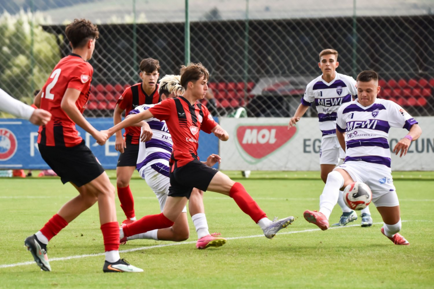 Elitliga U17 | Cserejátékos egyetlen gólja döntött a Poli ellen