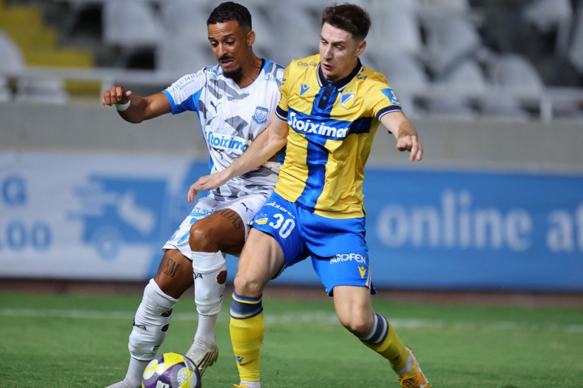 Kitekintő | Ismét alapember csapatában Corbu Marius