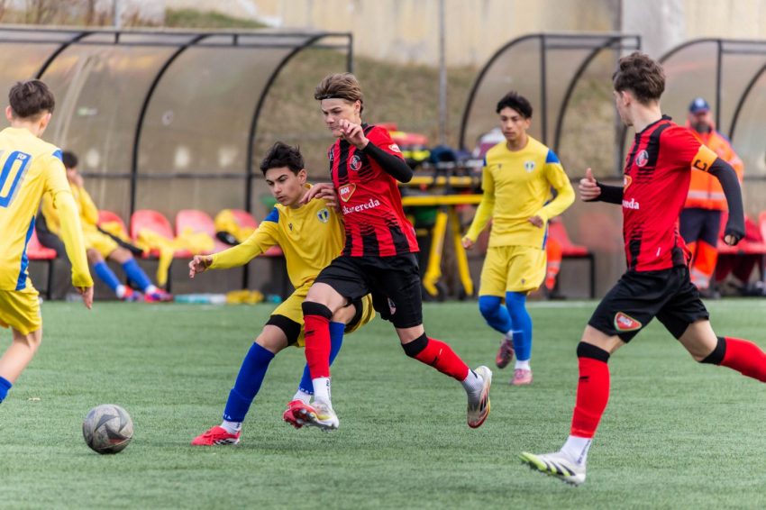 Elitliga U15 | U16 | Kettős győzelem a Petrolul ellen