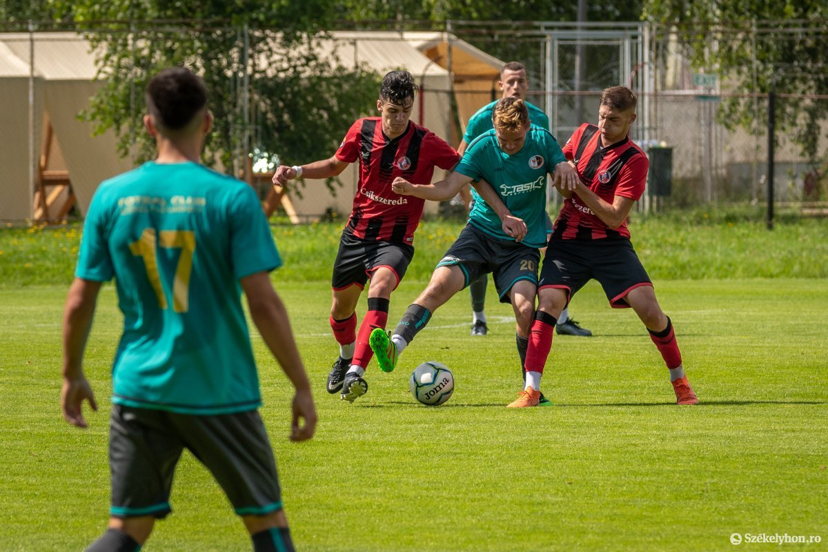 Fordulatos edzőmeccs volt